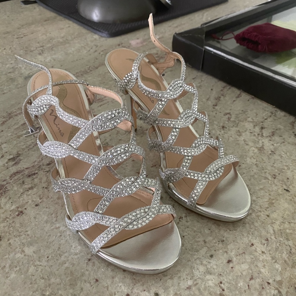 Nina Silver Jewel Shoes NEW
